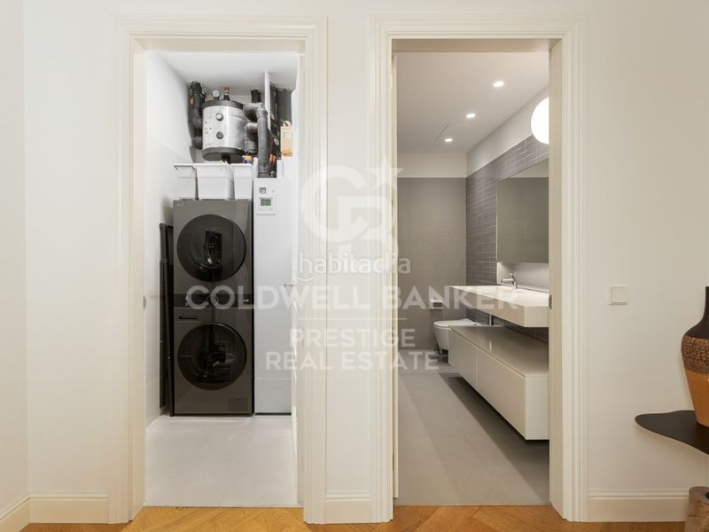 Foto d581f7fc-1adc-4012-9bc0-daaee4361477. Apartament amb piscina a Dreta de l´Eixample Barcelona