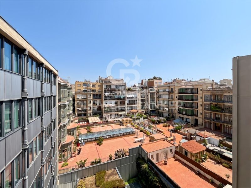 Foto fd995c2b-6439-4449-a802-8d0ad1d89c2e. Pis amb piscina a Dreta de l´Eixample Barcelona