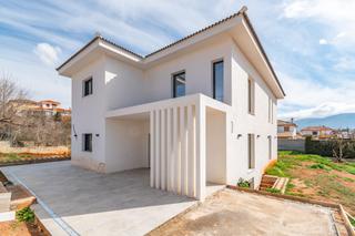 Xalet  Avenida avenida del molino alto. Chalet nueva construccin en otura. 5 dormitorios ,3 baos.