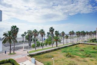 Flat en Camino pelaillo del 15. Piso en primera linea con terraza y dos cocheras