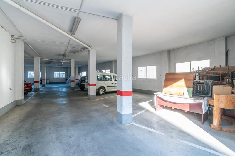 Foto a2acf5de-2758-4fbb-a3db-e99aad62cc8b. Local comercial local con 238m2 en centro de guejar sierra en Güéjar Sierra