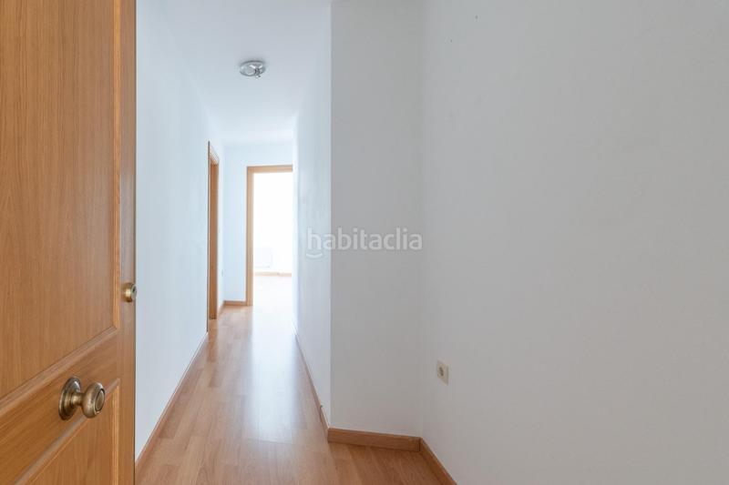 Foto 15c2033c-6de6-4aea-8d22-440cda28e525. Piso oportunidad primera vivienda en la zubia, a pocos minutos de granada! en Zubia (La)