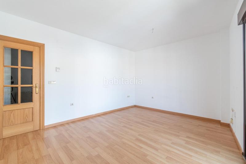 Foto 7e96fd7b-e221-4e70-a4f6-e527628eb63a. Piso oportunidad primera vivienda en la zubia, a pocos minutos de granada! en Zubia (La)
