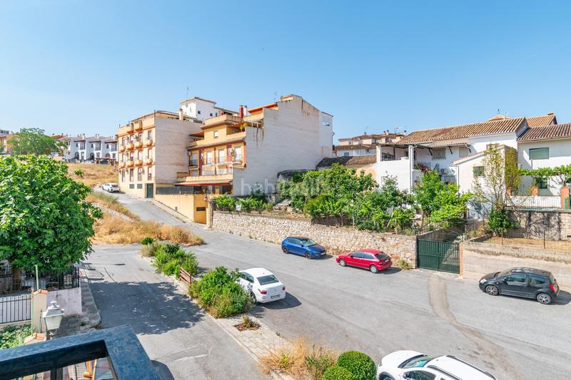 Foto 98f3bd8b-9cf3-4adb-8988-639e5e5799cb. Piso oportunidad primera vivienda en la zubia, a pocos minutos de granada! en Zubia (La)