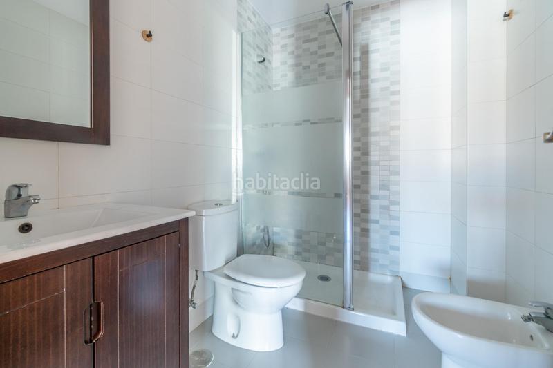 Foto f6d02e5e-4a79-49c2-ad26-b68c2204f909. Piso oportunidad primera vivienda en la zubia, a pocos minutos de granada! en Zubia (La)