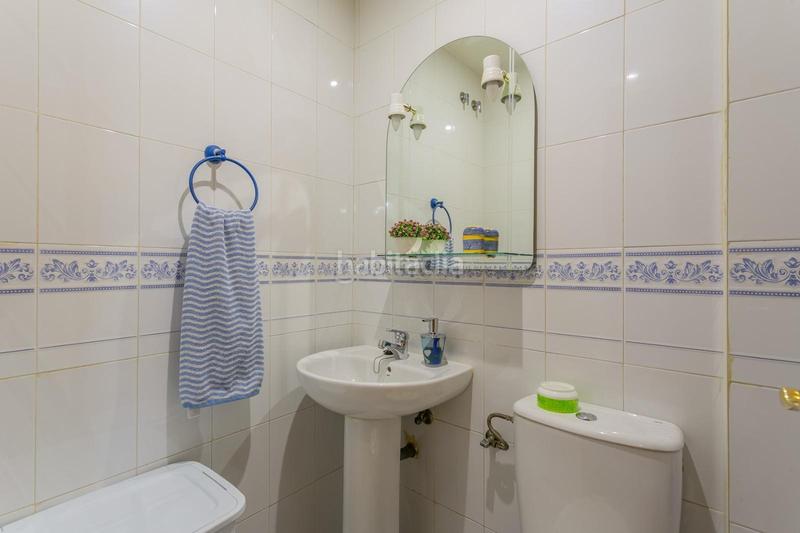 Foto 1aa1d7ae-8fda-4e6f-99c1-0896dd81ca8a. Casa adossada amb calefacció aparcament a Cerrillo de Maracena - Periodistas Granada