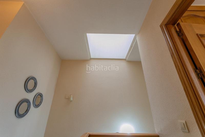 Foto ca503955-e47d-4edb-a596-26fb8ce1f778. Casa adossada amb calefacció aparcament a Cerrillo de Maracena - Periodistas Granada