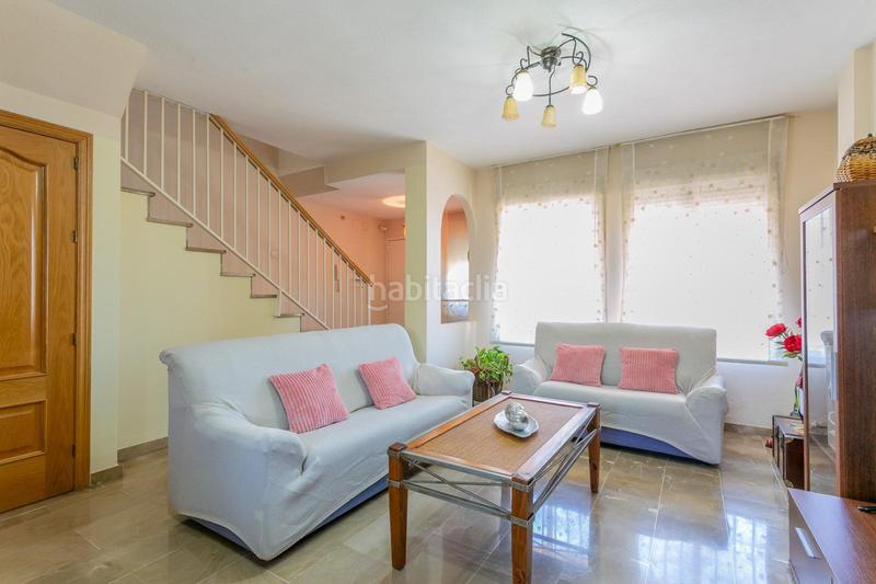 Foto fadd2d01-030d-469d-a4fa-e893b4b69b7a. Casa adossada amb calefacció aparcament a Cerrillo de Maracena - Periodistas Granada