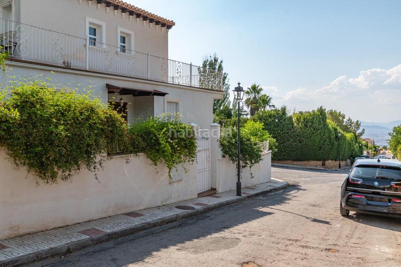 Foto cdd2590e-b79f-4b02-8813-af6c64de3b72. Chalet precioso chalet . en Barrio de la Vega Monachil