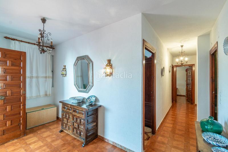 Foto 0dcead8d-eebb-4727-83be-bb64727f81cb. Chalet preciosa casa con piscina privada en urbanización molino alto en Huétor de Santillán