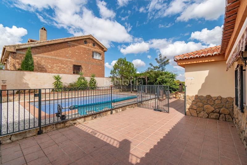 Foto fa07a223-dc92-4faa-a9f9-55cc63db8386. Chalet con riscaldamento parcheggio piscina in Villa de Otura