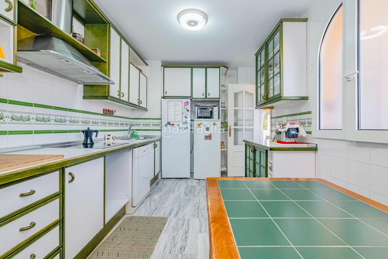 Foto 354c7955-b618-4320-8206-61791f6abac1. Doppelhaus mit heizung parking pool in Jun