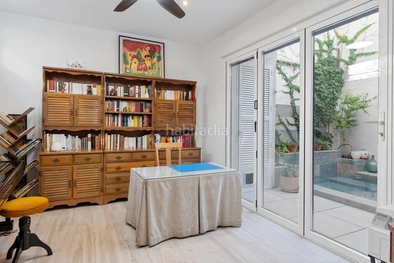 Foto 5e294fb4-39b9-41e0-a77d-c3d943c4e348. Maison jumelée avec parking piscine dans Rosaleda - Juventud Granada