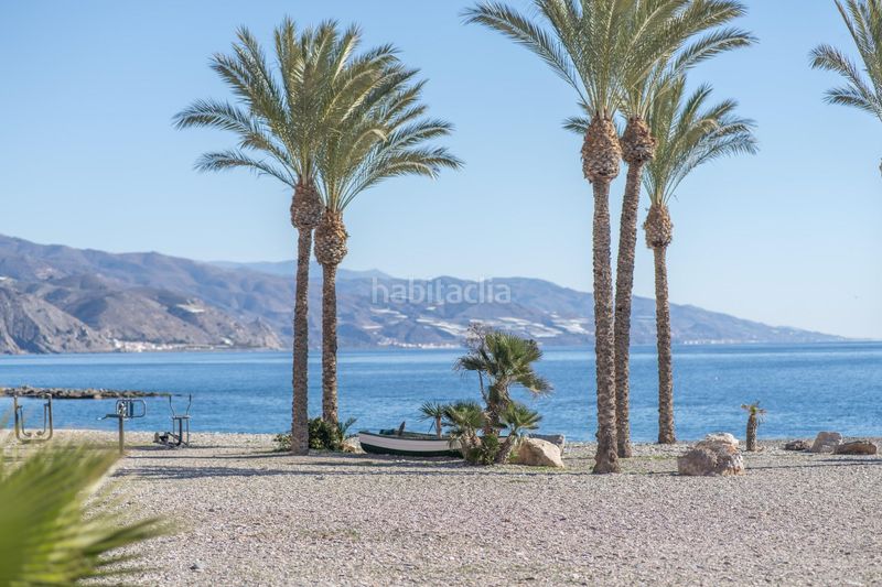Foto bd4aaa92-4a86-41db-a943-77d18fd02707. Pis amb aparcament a Castell de Ferro