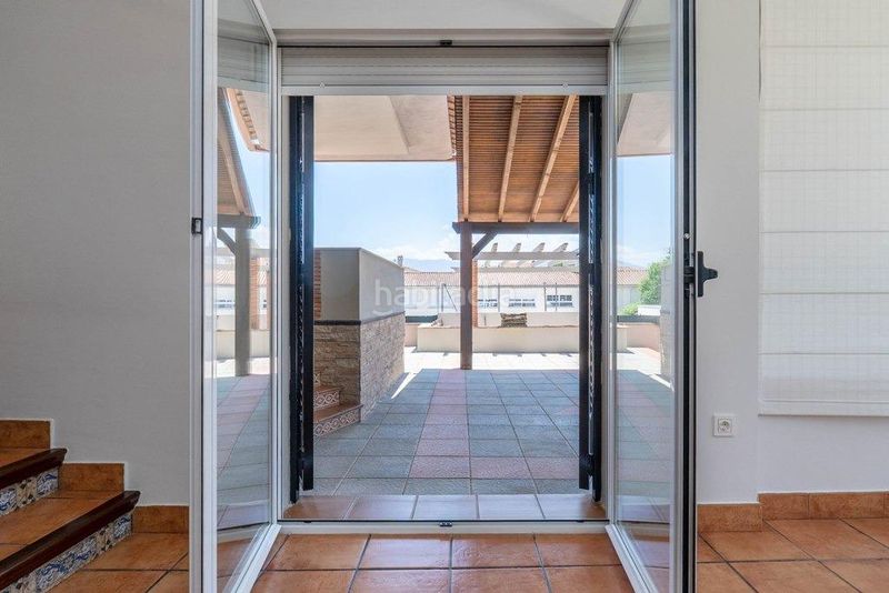 Foto a1dd5c7a-bf99-436e-95f2-54ee19d89932. Chalet in calle calle reina sofía 31 in Villa de Otura