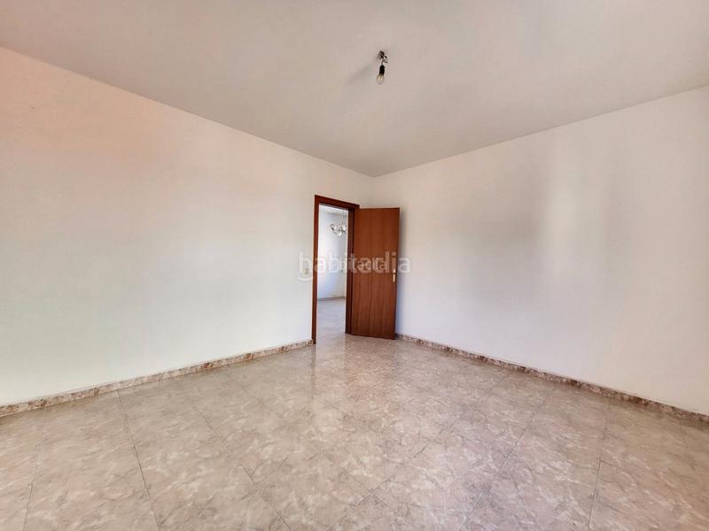 Foto efb9b8d8-6ce4-41cc-a2f2-3ddeee4ca236. Casa en Nucli Urbà Esparreguera