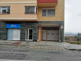 Aparcament cotxe a Ctra. de piera 17-19