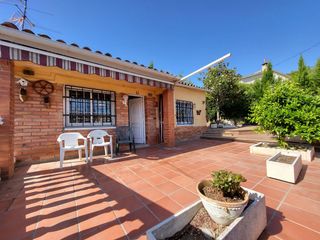Casa  Gerani. Oportunidad casa de una planta  a cuatro vientos en mas den gall