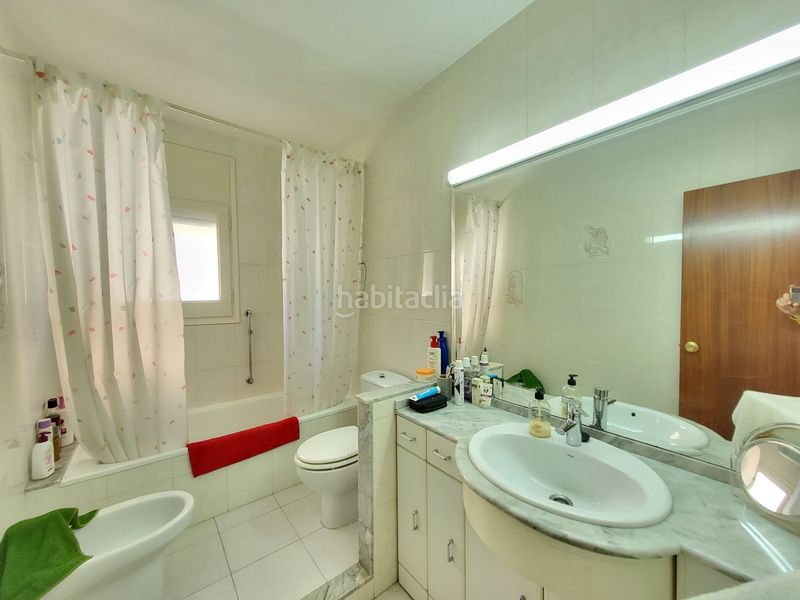 Foto 70d855ec-f19c-41d4-8565-5611291de487. Casa a roger de lluria a Can Rial Esparreguera