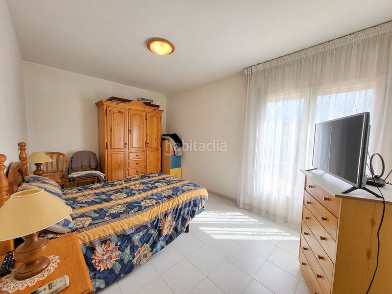 Foto a7f48080-f4a2-410d-aff4-e54e653ab6c0. Casa a roger de lluria a Can Rial Esparreguera