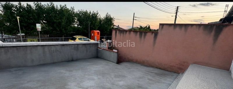 Foto 452f053f-3011-4633-aae2-6f221f2ad38d. Casa adossada a collbato a Mas d´en Gall Esparreguera