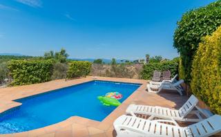 Casa a Terrafortuna - Puig Ventós. Casa con pisicina " licencia turística"