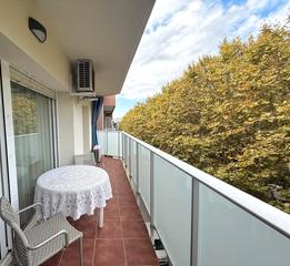 Etagenwohnung in La plantera. Piso reformado con parking y a un paso de la playa
