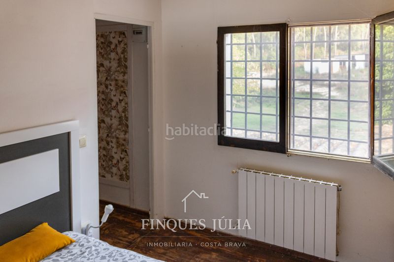 Foto a6e640ba-0720-4825-b821-a30fe4988674. Casa amb xemeneia calefacció aparcament piscina a Maçanet de la Selva