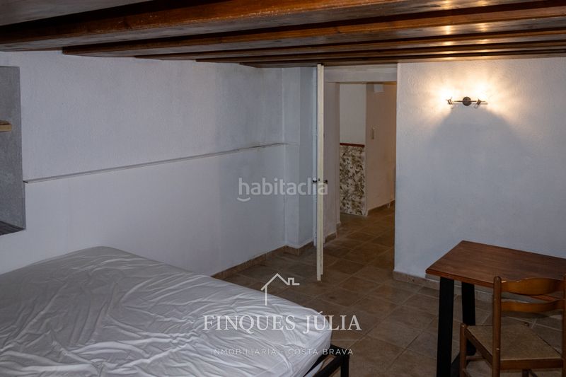 Foto b5263feb-81ee-4b33-a516-76234d5f9ad1. Casa amb xemeneia calefacció aparcament piscina a Maçanet de la Selva