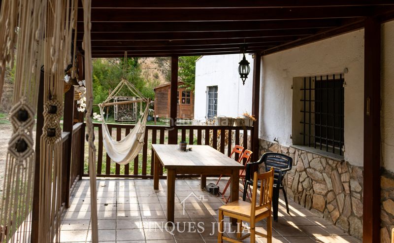 Foto e78b6de6-8f4f-424a-862c-6cf0e83e5410. Casa amb xemeneia calefacció aparcament piscina a Maçanet de la Selva