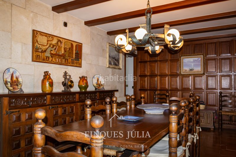 Foto c49754a6-7b3c-4728-8605-0a3a3b30b67f. Casa amb xemeneia calefacció aparcament piscina a Calonge