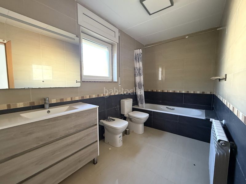 Foto 5cbe597e-4a17-42d0-a630-1f1bd2e8b007. Casa amb calefacció aparcament piscina a Serra Brava Lloret de Mar