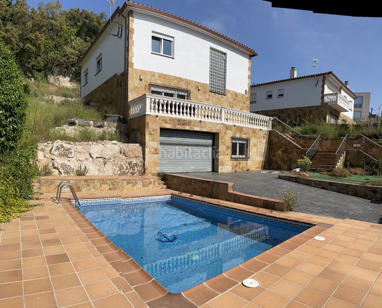 Foto 7080824a-847f-46b2-ac61-bfe987f13eec. Casa amb calefacció aparcament piscina a Serra Brava Lloret de Mar