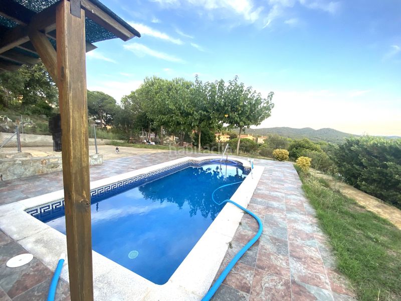 Foto 3a56e3b2-8348-48ef-b26c-ff8cddc7c5b3. Casa amb xemeneia calefacció aparcament piscina a Tordera