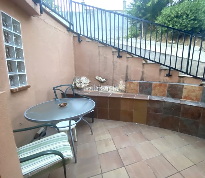 Foto aaf20674-7c87-4f34-bbbd-5460d7281a27. Casa amb xemeneia calefacció aparcament piscina a Tordera