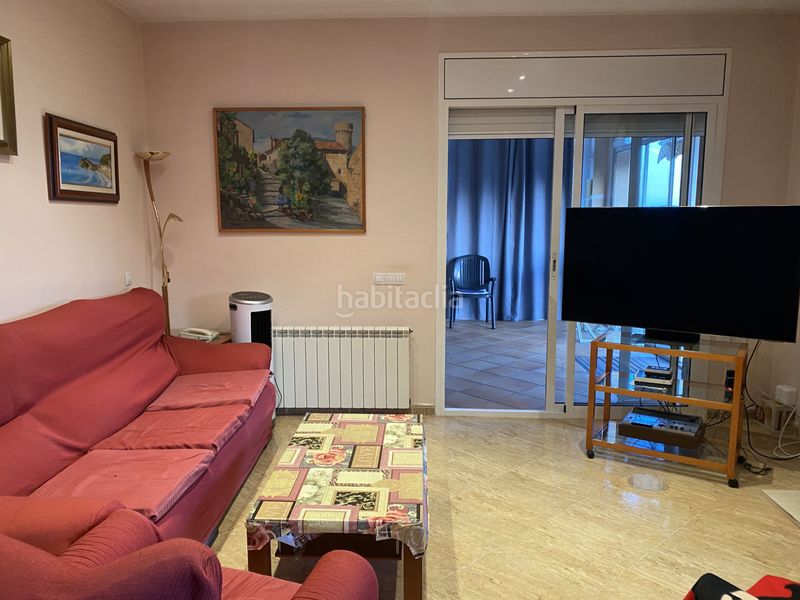 Foto e3f56dbe-c672-4e7a-a09f-8a0bd2bae4f4. Casa amb xemeneia calefacció aparcament piscina a Tordera