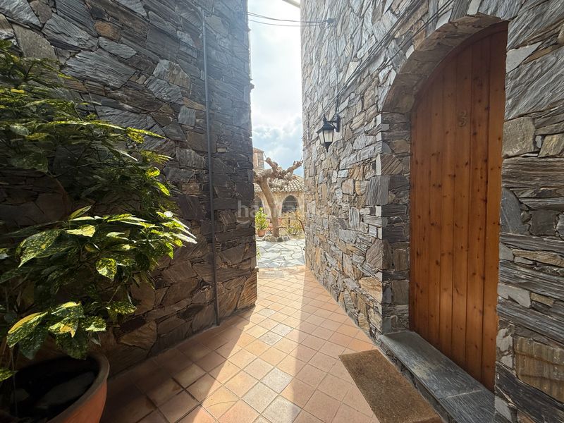 Foto 43ec3975-5b52-4b08-b807-6808b6779227. Casa adossada amb xemeneia calefacció aparcament a Montseny