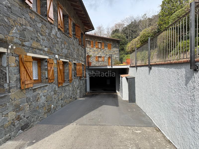 Foto b0ea5af1-786f-47b7-bc3f-62dea44b0bc7. Casa adossada amb xemeneia calefacció aparcament a Montseny