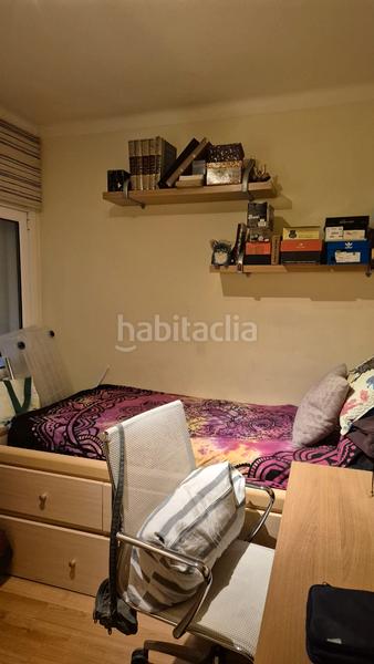 Foto 0276c640-d35e-43a8-bce9-0a43ea5bd4a6. Appartement avec chauffage parking dans Centre Santa Coloma de Gramenet