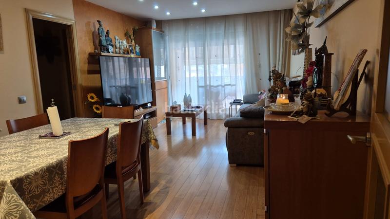 Foto f38c1512-9fdd-4a2e-8421-53487abc2287. Appartement avec chauffage parking dans Centre Santa Coloma de Gramenet