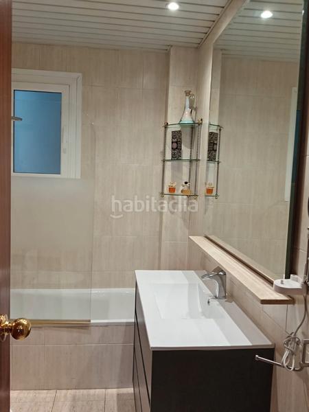 Foto 64d8f75c-9aaf-4b65-bab6-66fd0fb36c37. Etagenwohnung mit heizung parking in Bufalà Badalona