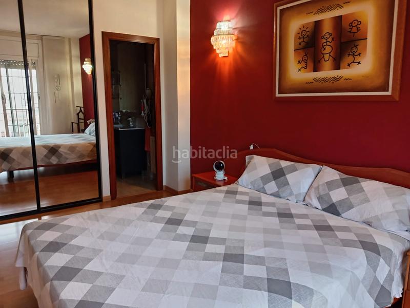 Foto c06a4e5a-dafd-4b5c-b1de-dcea0f6ae5b8. Etagenwohnung mit heizung parking in Bufalà Badalona