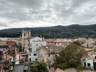 Maison  Carrer major. Casa gótica en el corazón del casco antiguo de besalú – 357 m² +