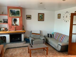 Haus in Llinars del Valls. Casa para dos familias cerca de cardedeu