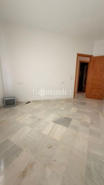 Foto 5db9c689-172d-4fcc-bde1-207295a37c08. Pis a Macael