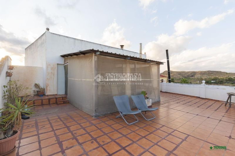 Foto f7cfa142-656b-4a4f-8865-1ec38fc8795a. Casa amb aparcament piscina a Cuevas del Almanzora pueblo Cuevas del Almanzora
