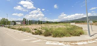 Rent Industrial plot  Carrer de barcelona. En la garriga, junto a la c-17 y zona verde lúdico-deportiva.