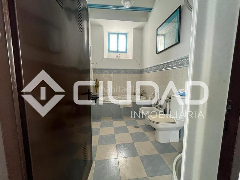 Foto 13d942c6-dc8e-4d34-8469-124a512f2d54. Casa con parcheggio in Centro-Calzada-Cabo Noval Sanlúcar de Barrameda