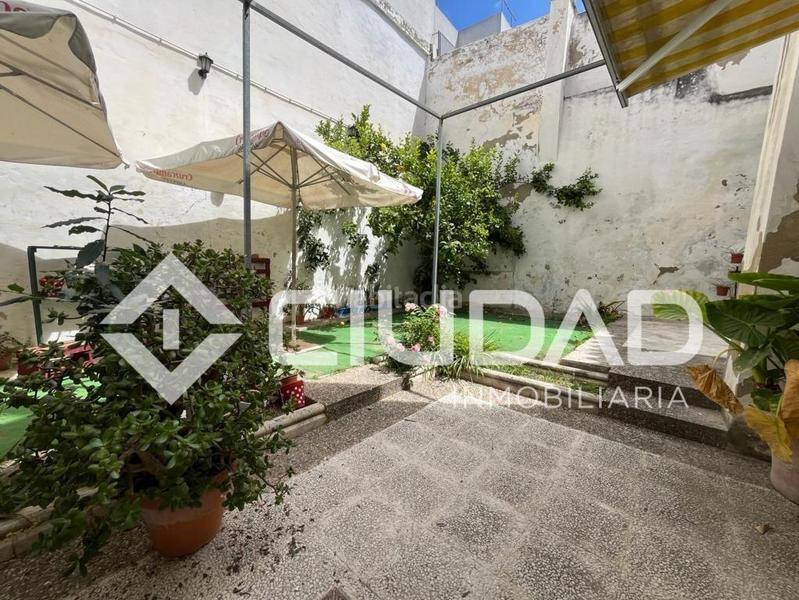 Foto c90bf4ba-7e7a-4531-9171-fe3a3998465a. Casa con parcheggio in Centro-Calzada-Cabo Noval Sanlúcar de Barrameda
