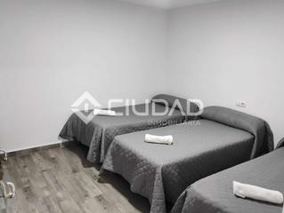 Pis en Centro-Calzada-Cabo Noval. Piso de 2 habitaciones en 1 lnea de playa